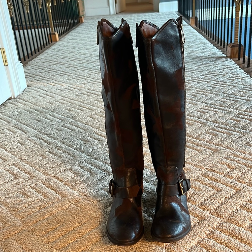 PRE-LOVED Donald J Pliner Women's Brown Suede Tall Riding Boots Size 6